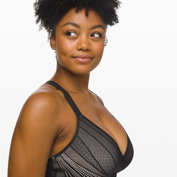 Lululemon Awake to Lace Bra - Picture 4 of 12